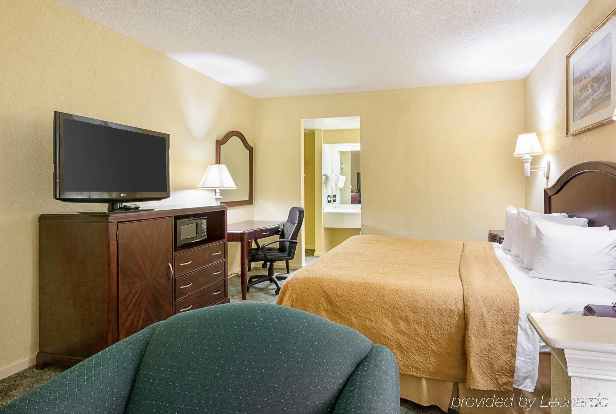 Quality Inn & Suites Franklin Extérieur photo